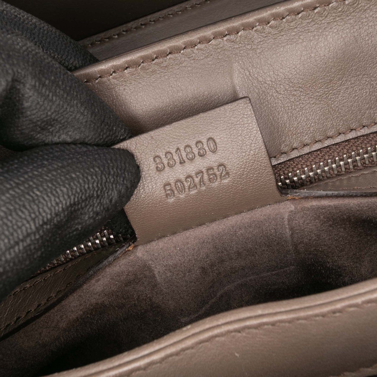 Gucci Medium Smooth Calfskin Bamboo Lady Lock Handbag Bruin