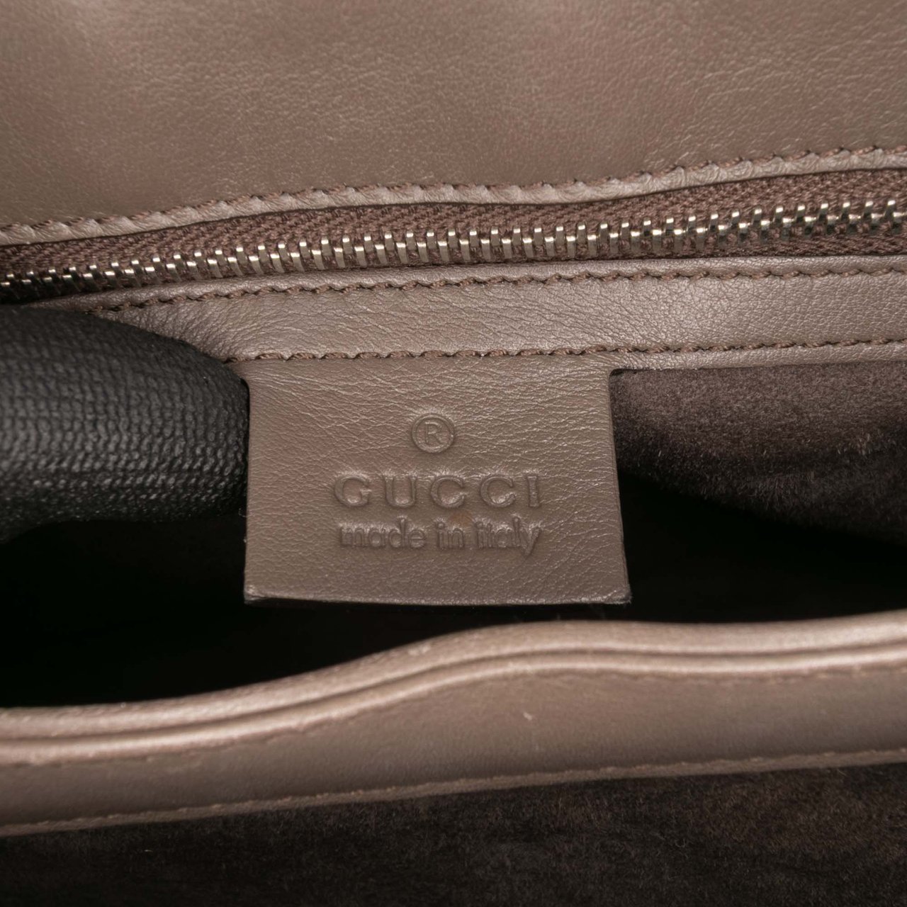 Gucci Medium Smooth Calfskin Bamboo Lady Lock Handbag Bruin