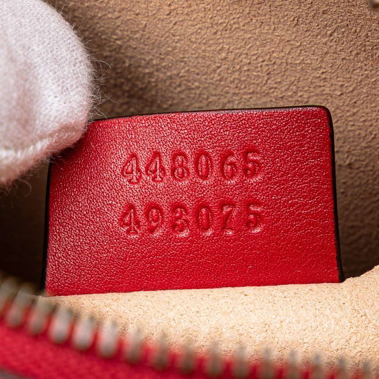 Gucci Mini GG Marmont Matelasse Leather Crossbody Rood
