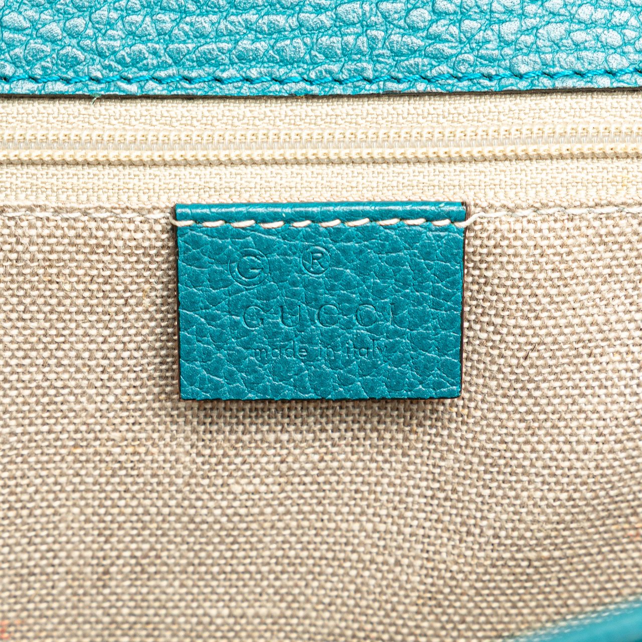 Gucci Medium Dollar Calfskin Interlocking G Crossbody Blauw