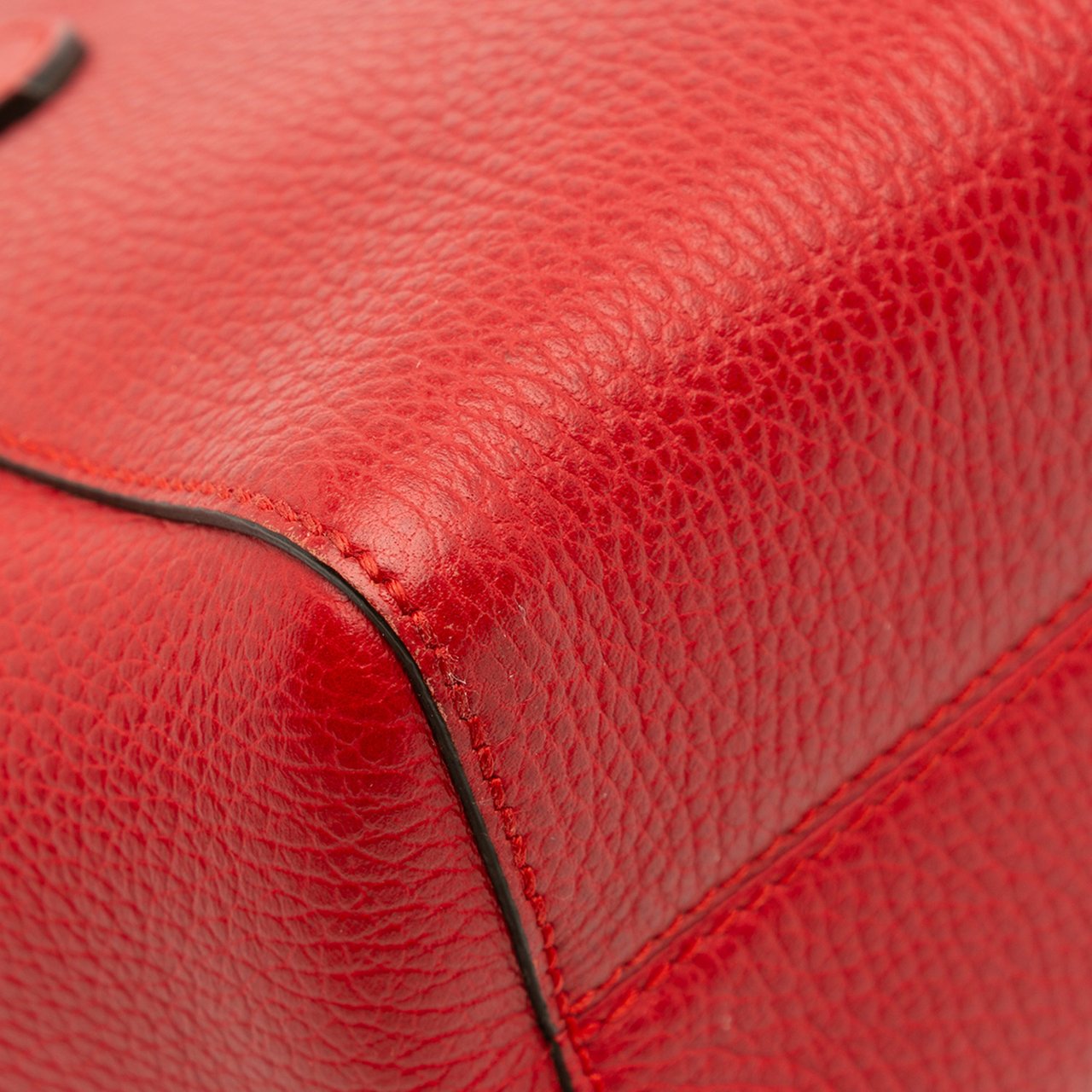 Gucci Mini Leather Swing Satchel Rood