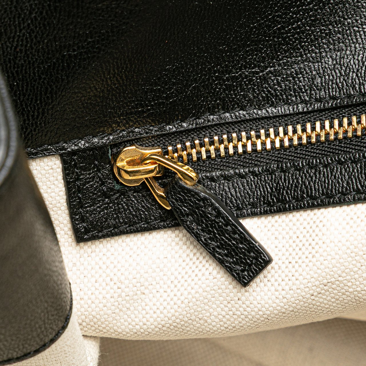 Gucci Medium Leather Horsebit 1955 Tote Zwart