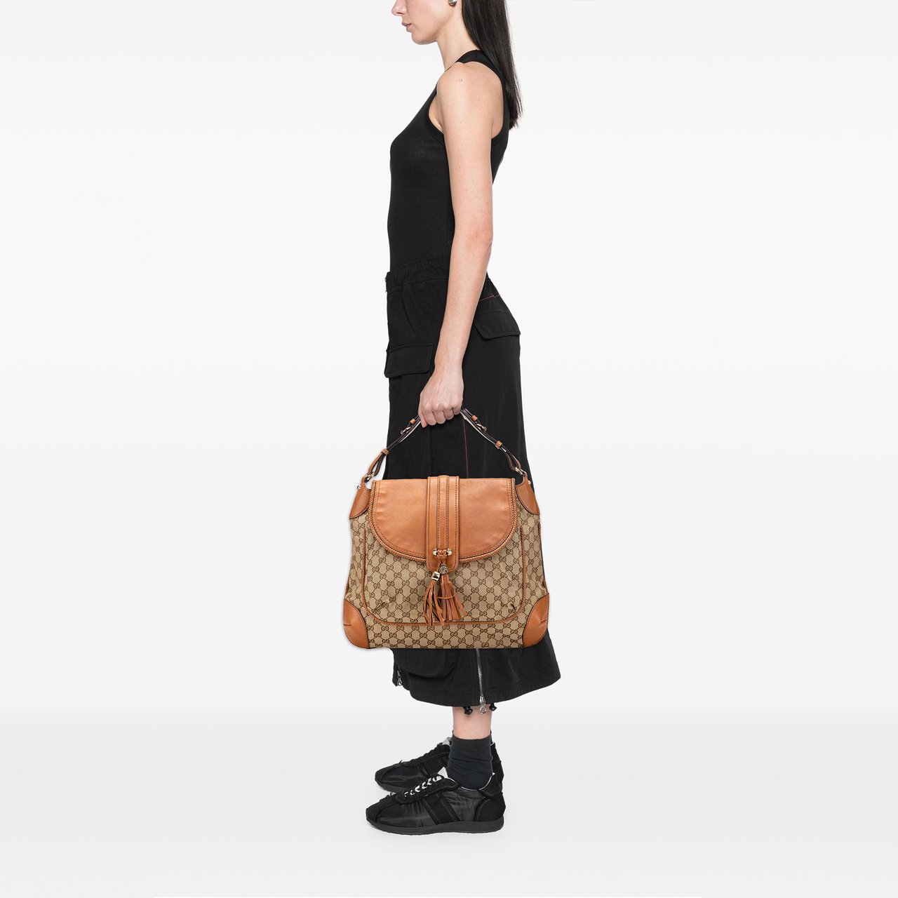 Gucci GG Canvas Marrakech Shoulder Bag Bruin
