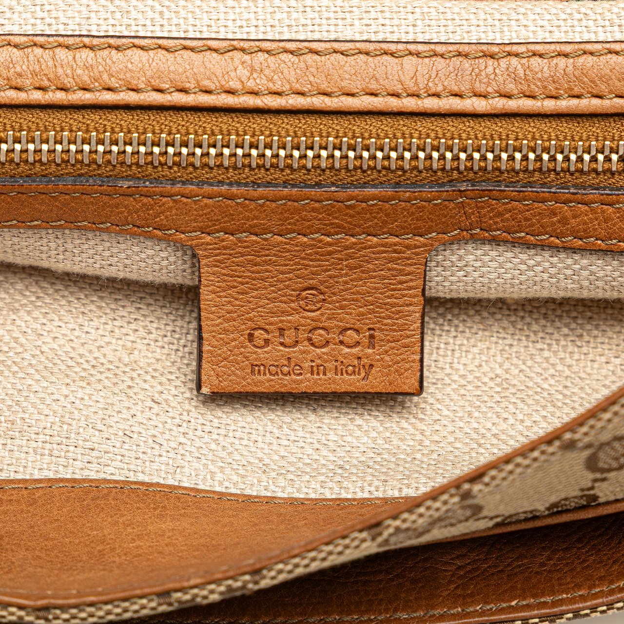 Gucci GG Canvas Marrakech Shoulder Bag Bruin