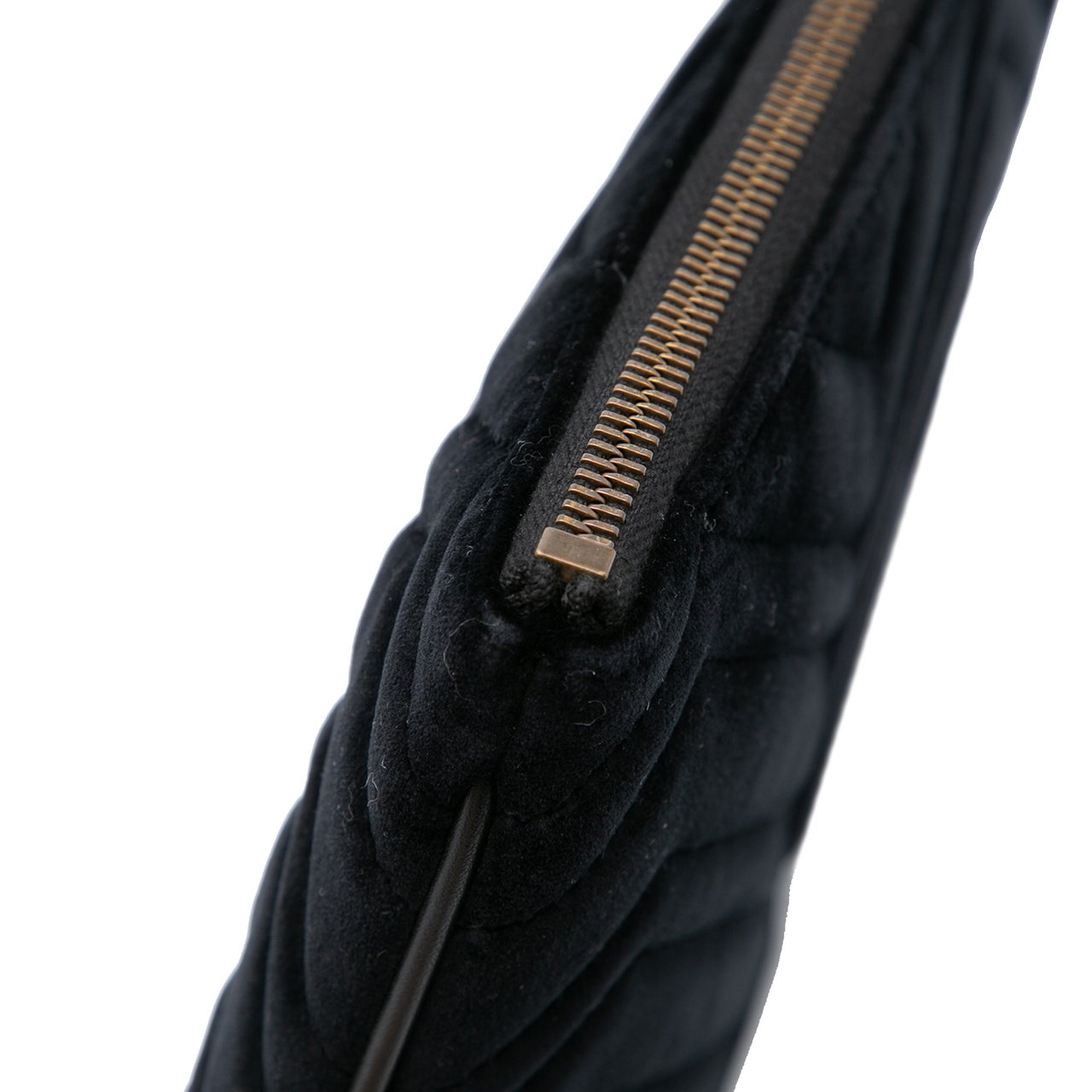 Gucci GG Marmont Matelasse Velvet Clutch Zwart