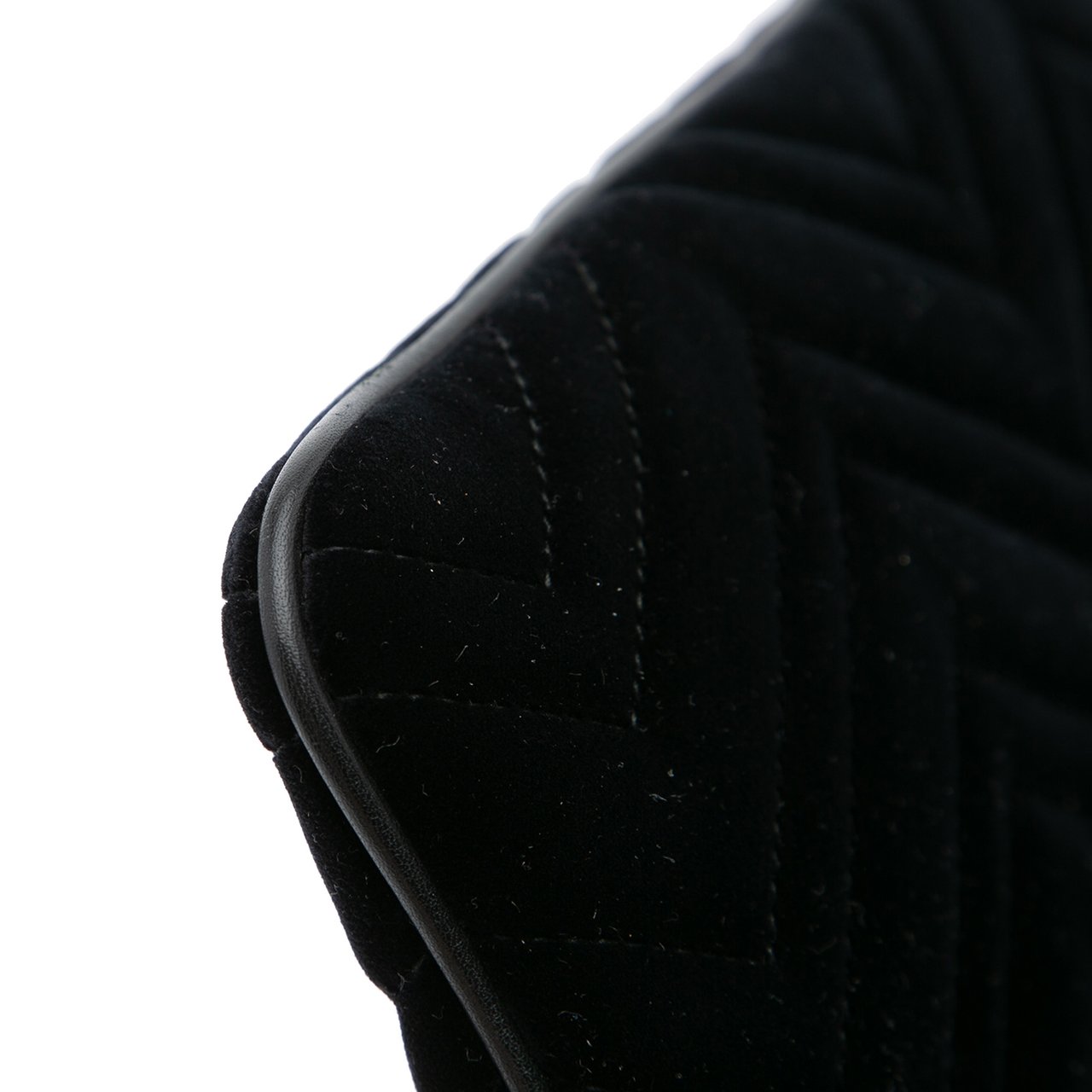 Gucci GG Marmont Matelasse Velvet Clutch Zwart