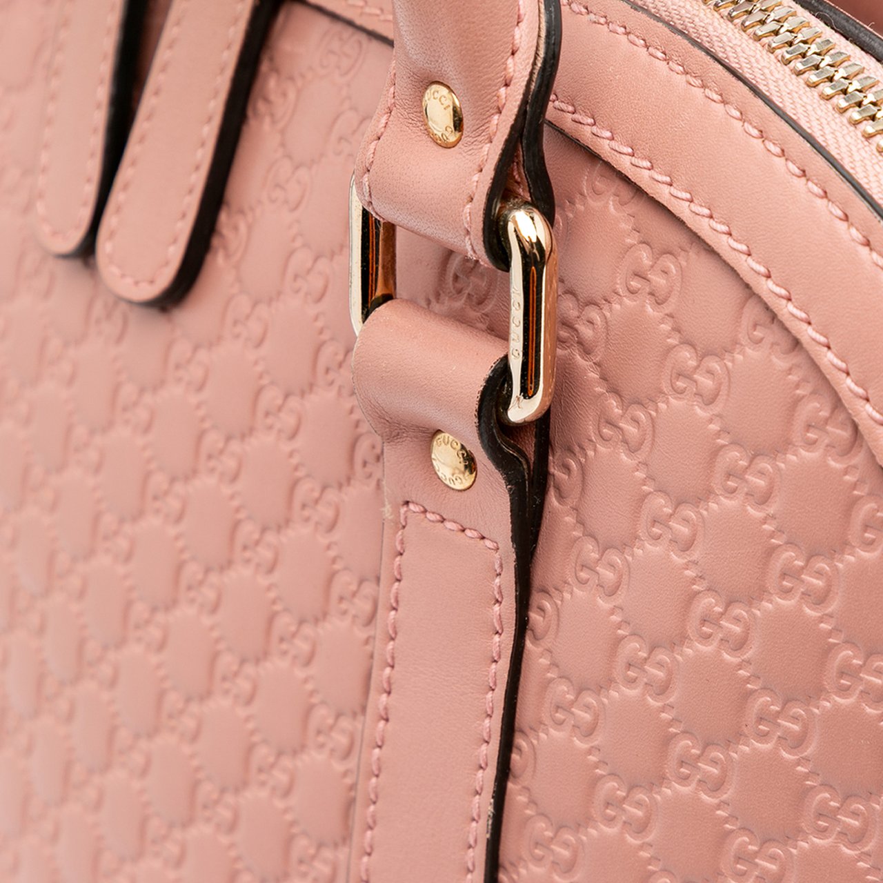 Gucci Medium Microguccissima Dome Satchel Roze