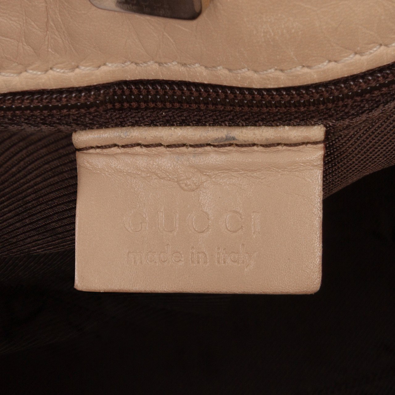 Gucci GG Canvas Shoulder Bag Bruin
