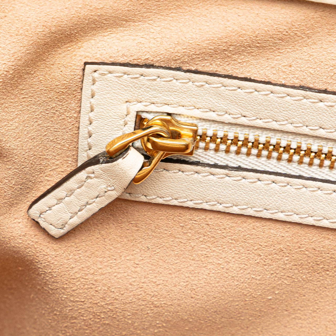 Gucci Medium Guccissima Soft Shoulder Bag Wit