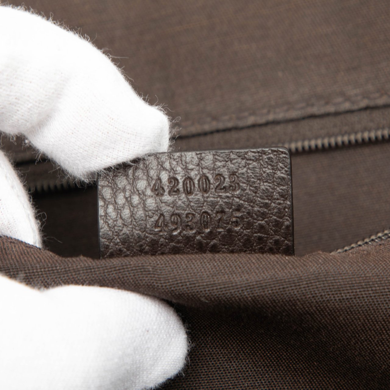 Gucci Medium GG Crystal Dome Satchel Bruin