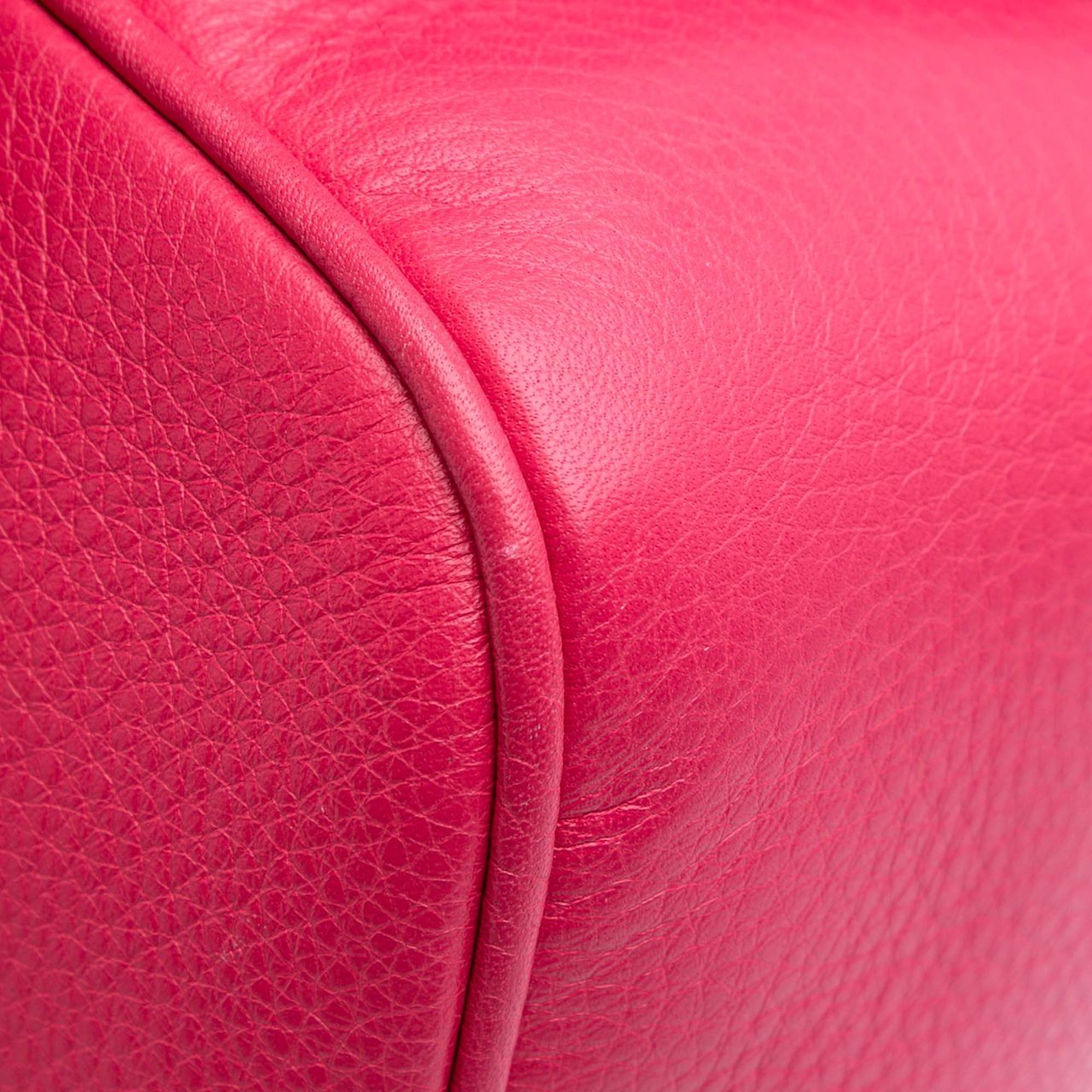 Gucci Leather Soho Disco Crossbody Roze