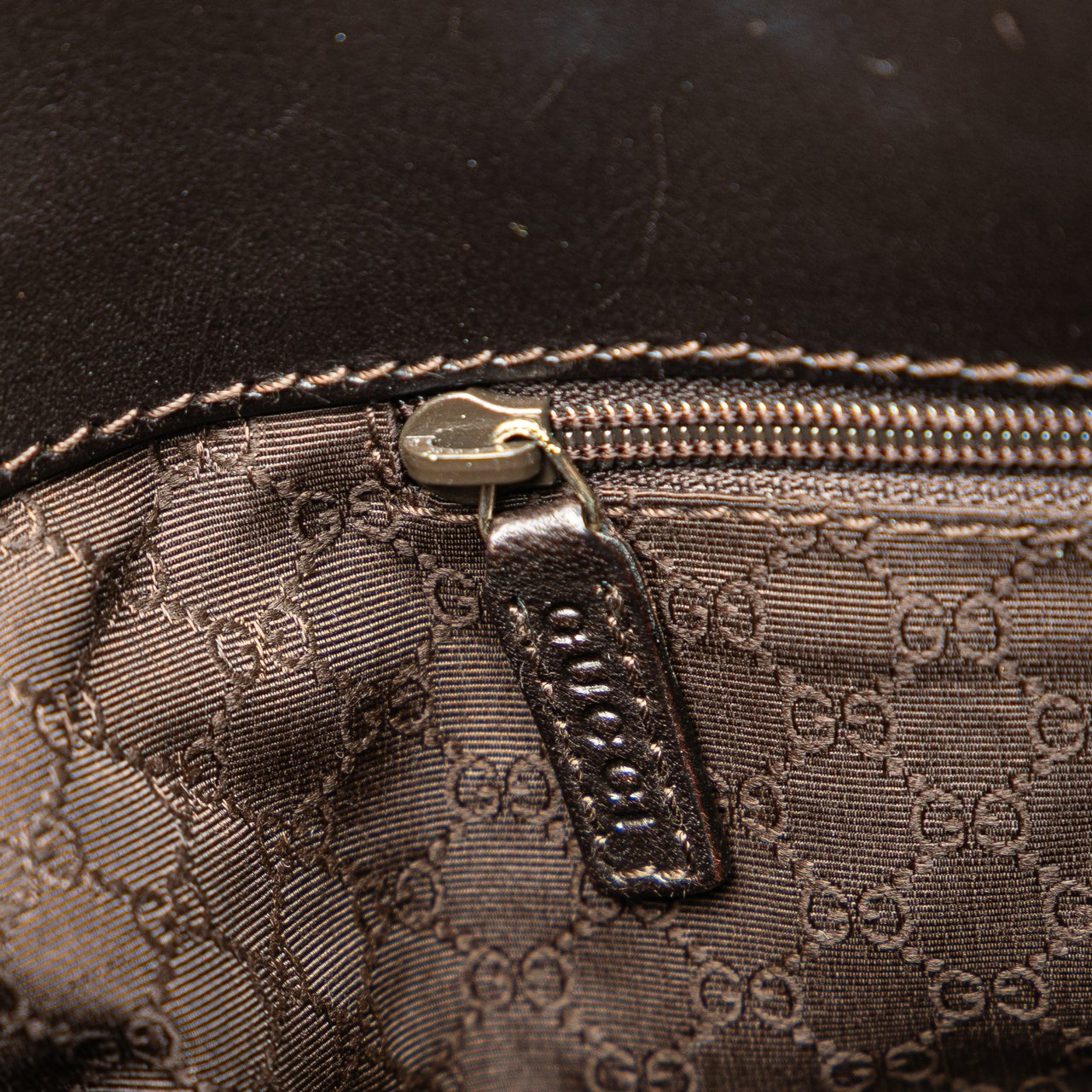 Gucci Canvas Web Shoulder Bag Bruin