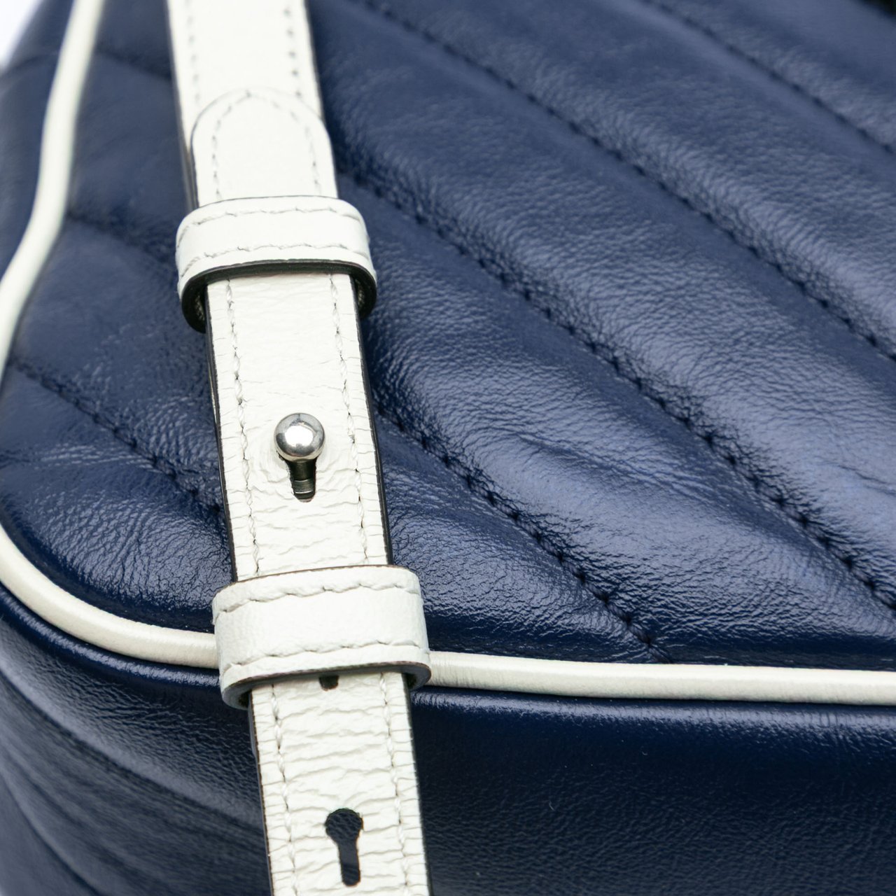 Gucci Small GG Marmont Leather Torchon Crossbody Blauw