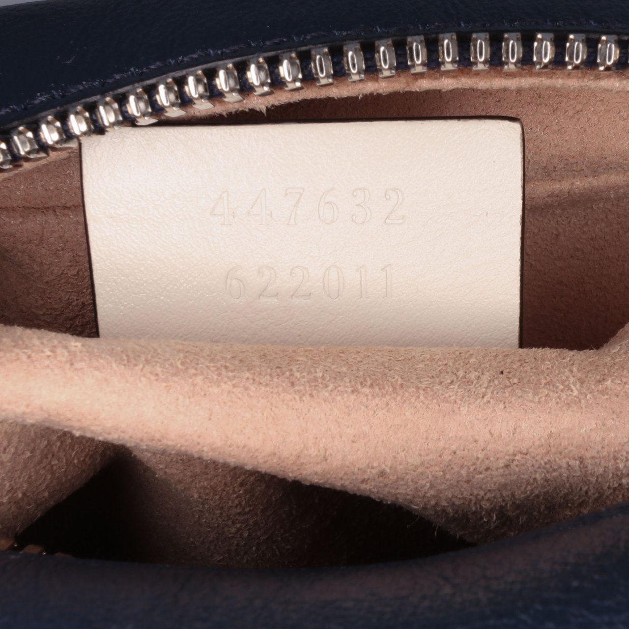 Gucci Small GG Marmont Leather Torchon Crossbody Blauw