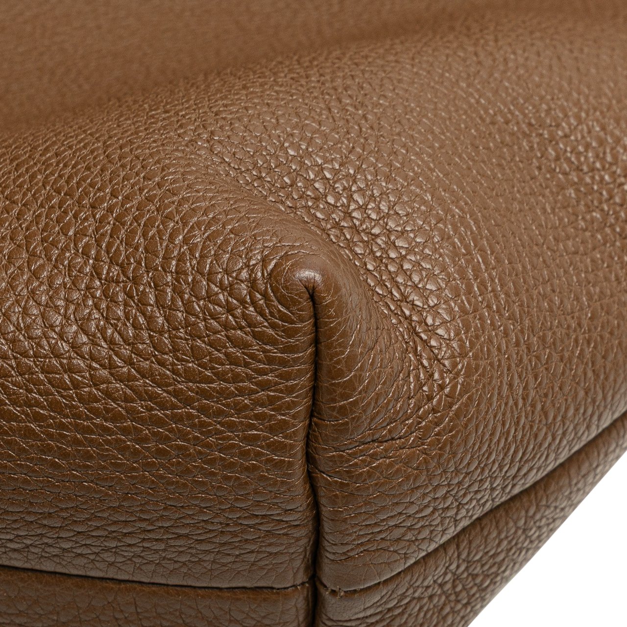 Gucci Large Calfskin Bamboo Shopper Satchel Bruin