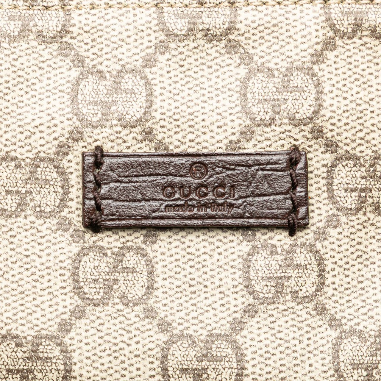 Gucci GG Supreme Crossbody Bruin