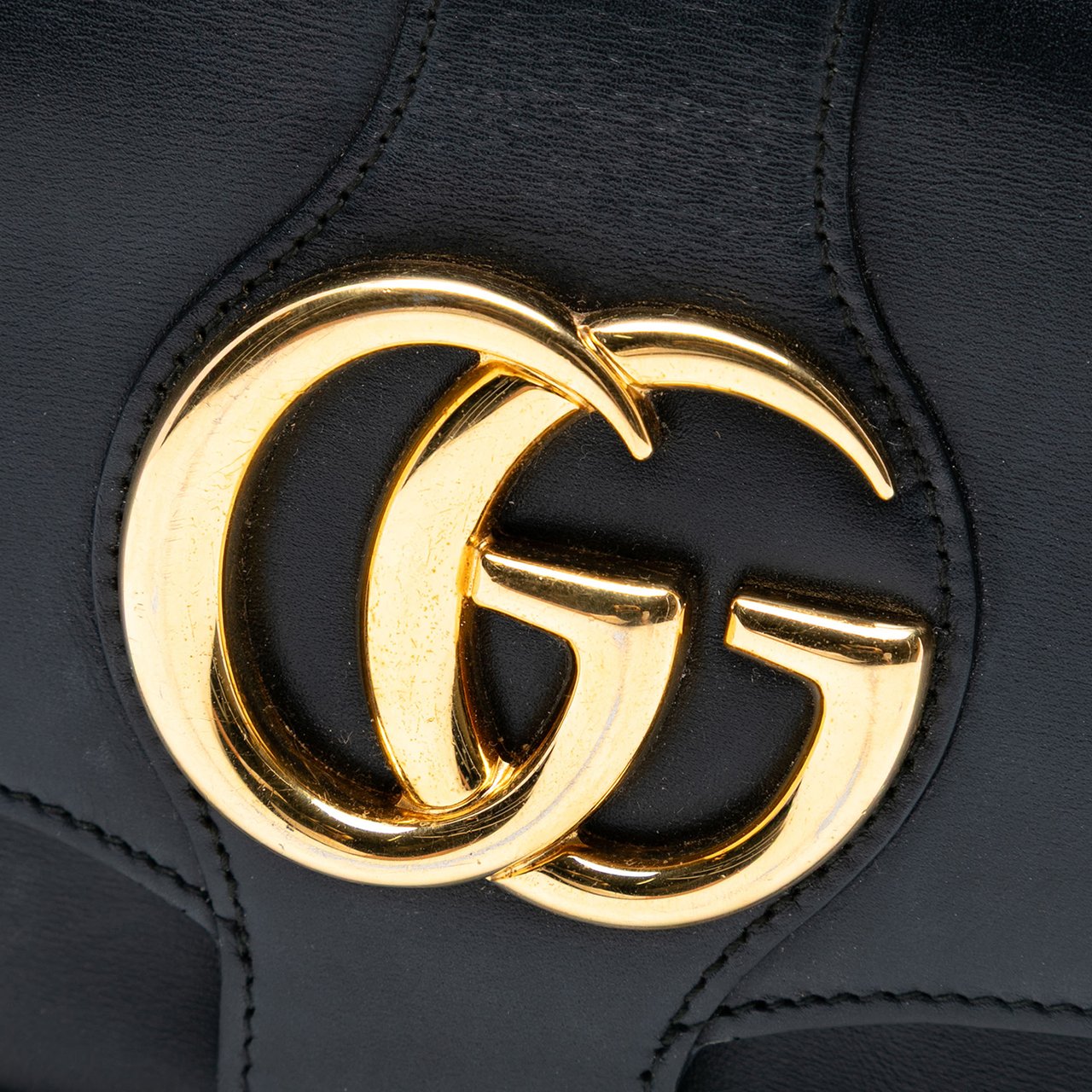 Gucci Small Leather Arli Crossbody Zwart