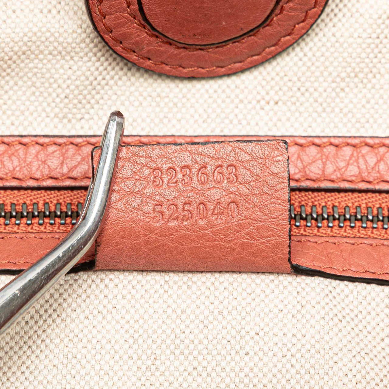 Gucci Leather Bamboo Satchel Roze