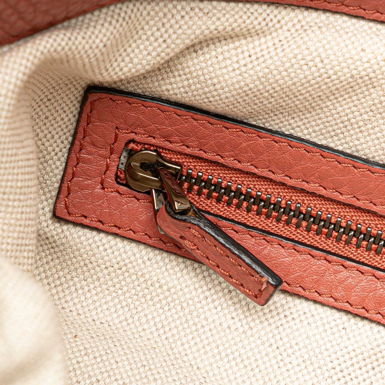 Gucci Leather Bamboo Satchel Roze