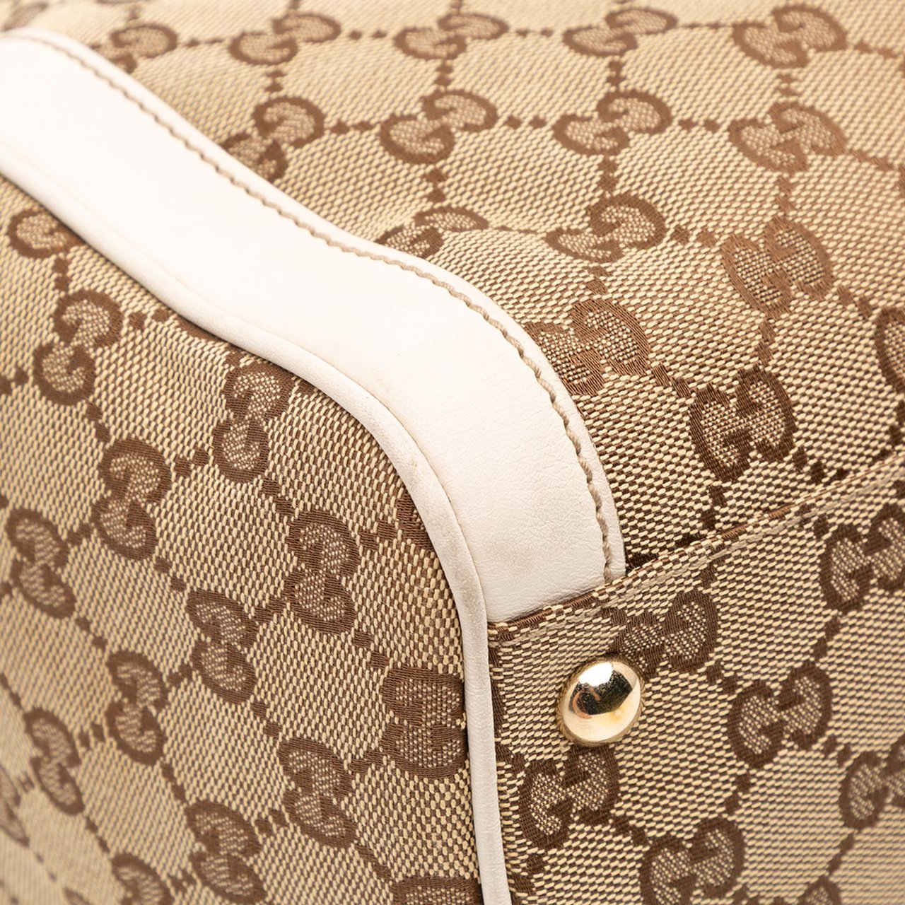 Gucci GG Canvas Trophy Tote Bruin