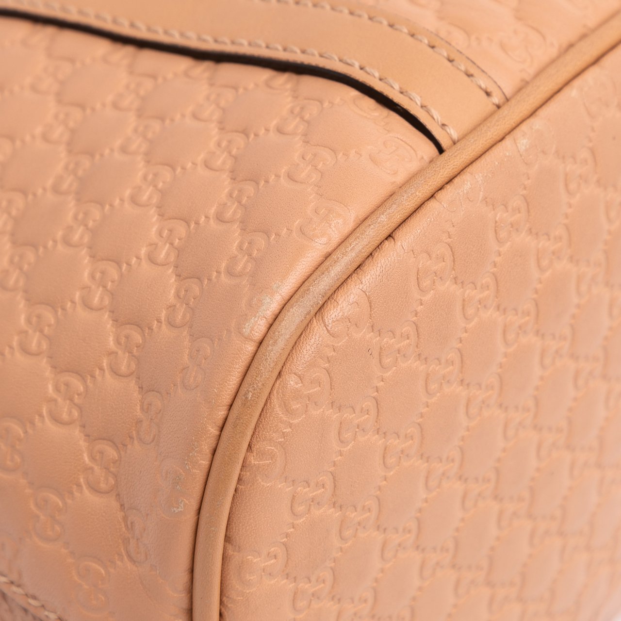 Gucci Mini Microguccissima Dome Satchel Bruin