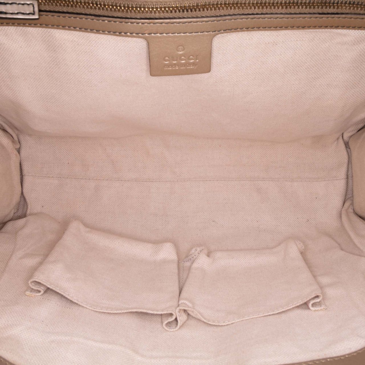 Gucci Large Guccissima Emily Shoulder Bag Goud