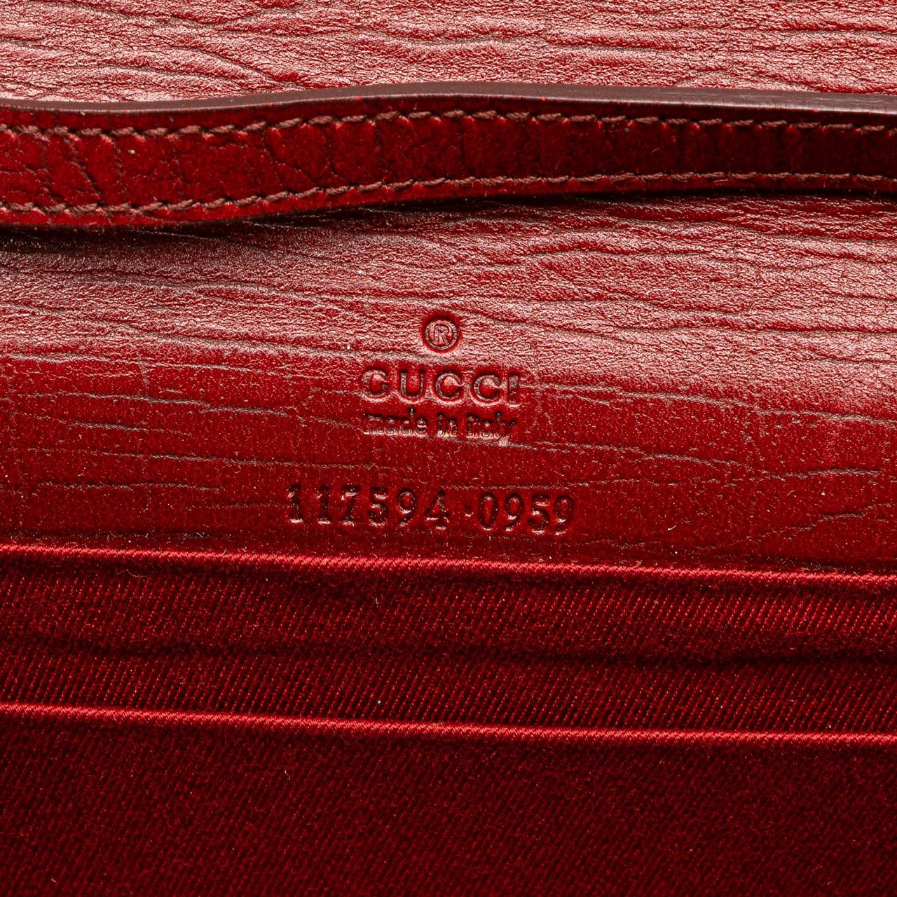 Gucci GG Canvas Bamboo Bar Crossbody Rood