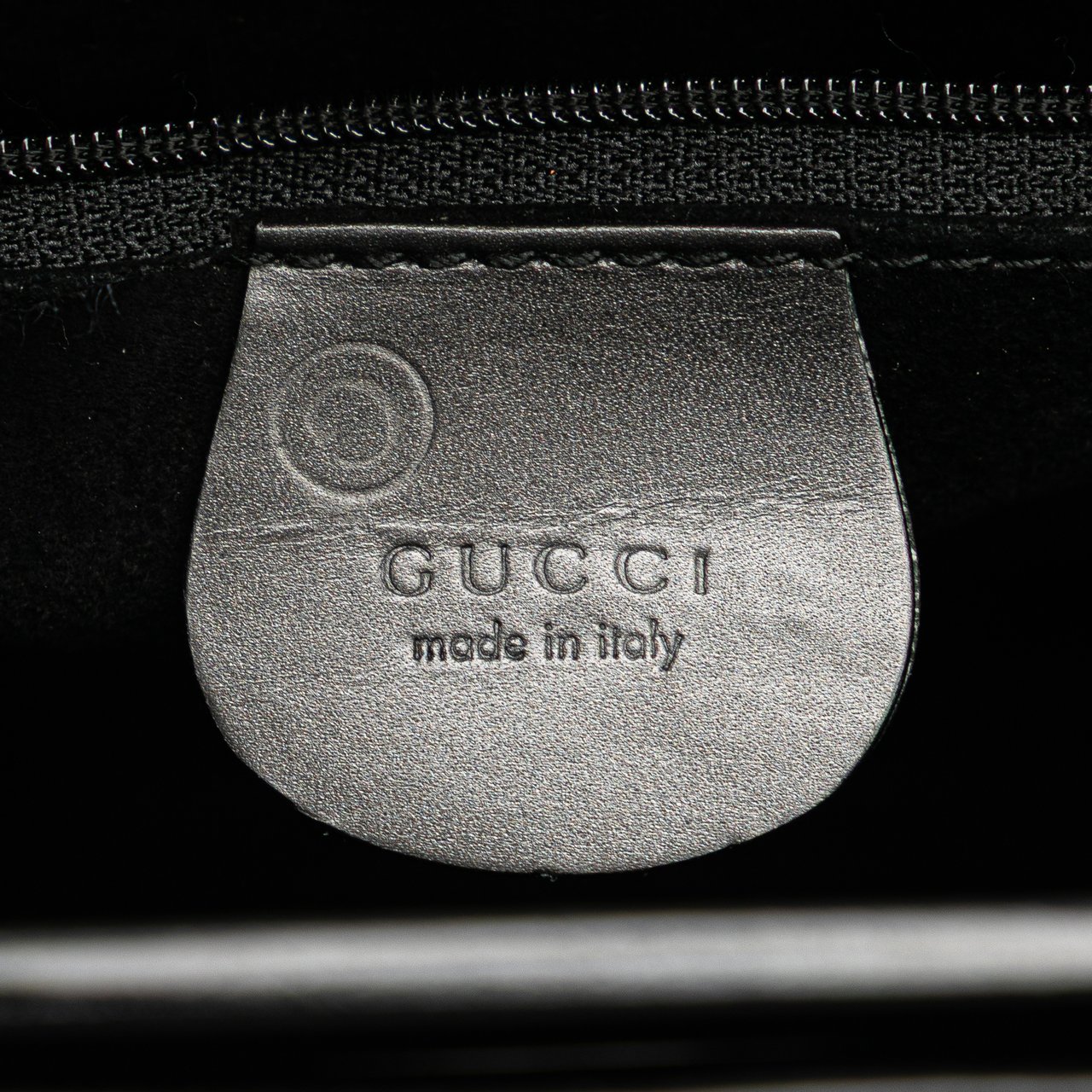 Gucci Leather Convertible Tote Zwart