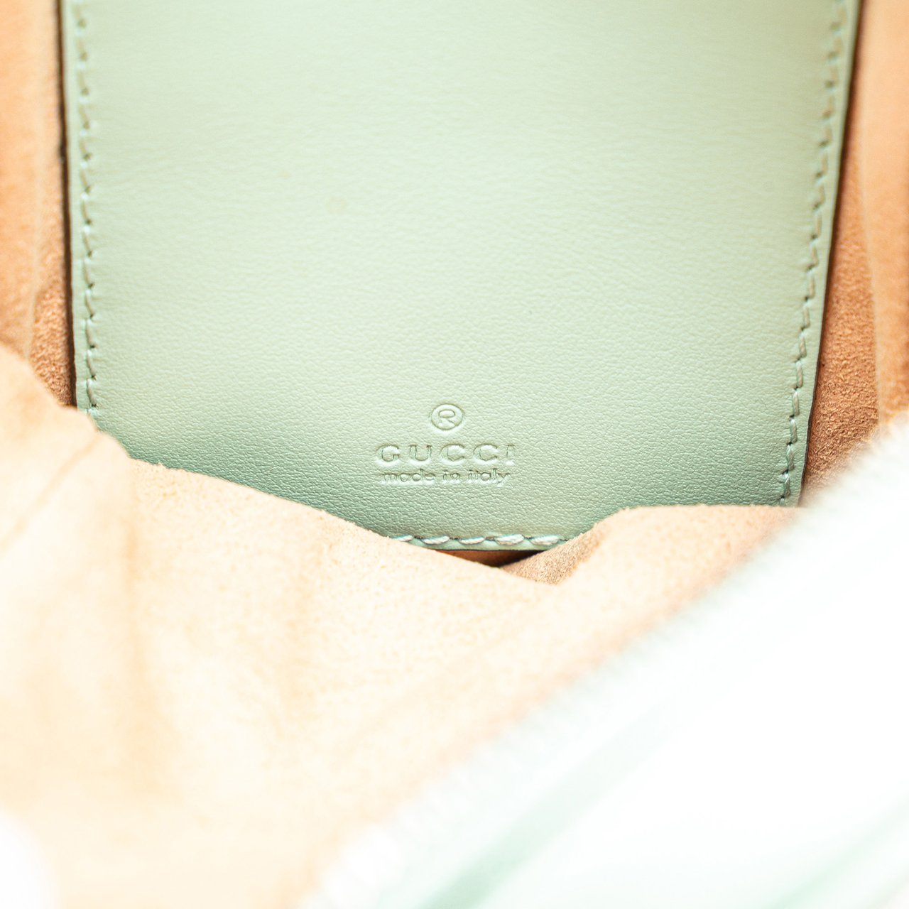 Gucci Mini GG Marmont Matelasse Leather Crossbody Groen