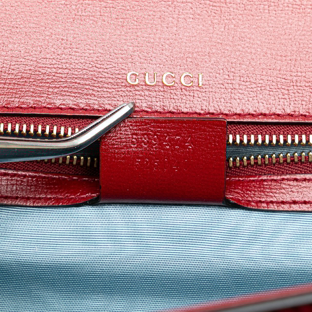 Gucci Small Textured Calfskin GG Ring Torchon Crossbody Rood