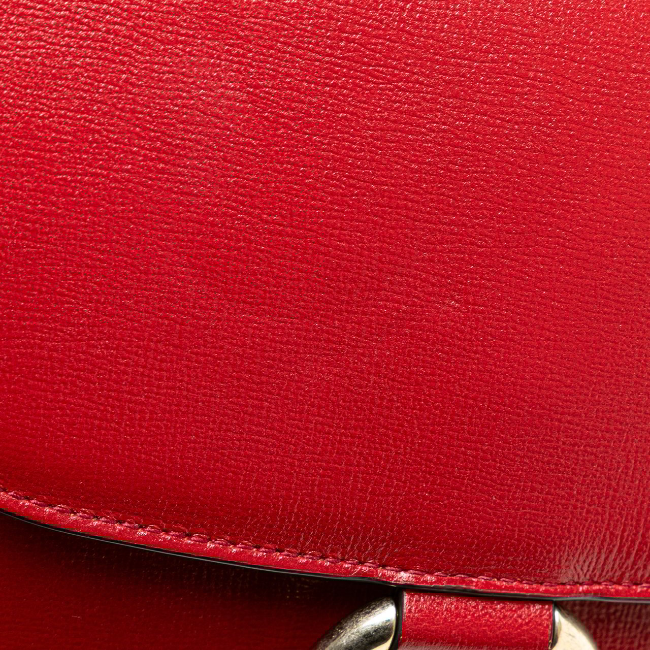 Gucci Small Textured Calfskin GG Ring  Torchon Crossbody Rood