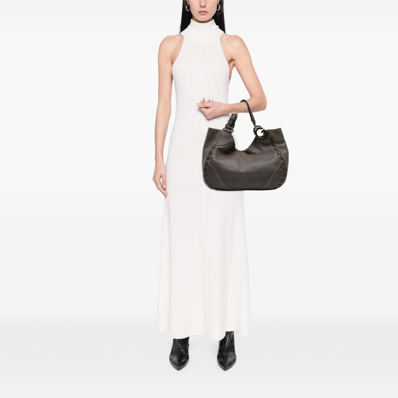 Gucci Medium Grained Calfskin Charlotte Hobo Grijs
