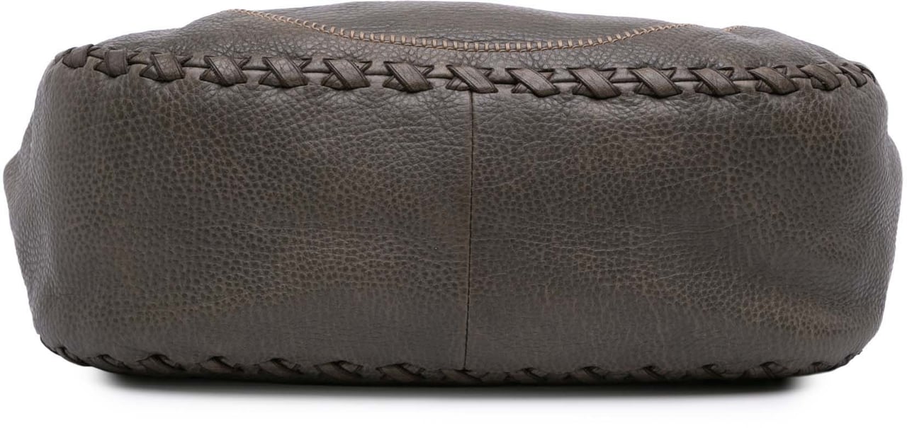 Gucci Medium Grained Calfskin Charlotte Hobo Grijs