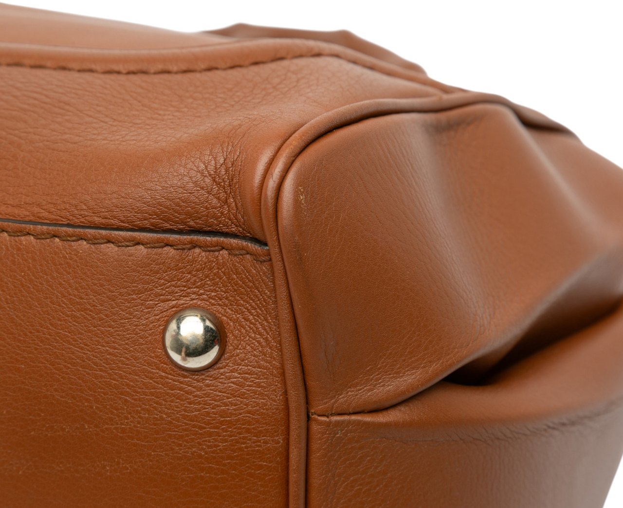 Gucci Medium Calfskin Bold Bamboo Top Handle Bruin