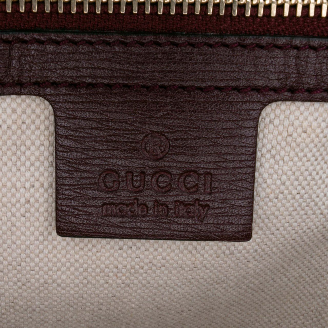Gucci Small Leather Heartbeat Nice Dome Satchel Rood