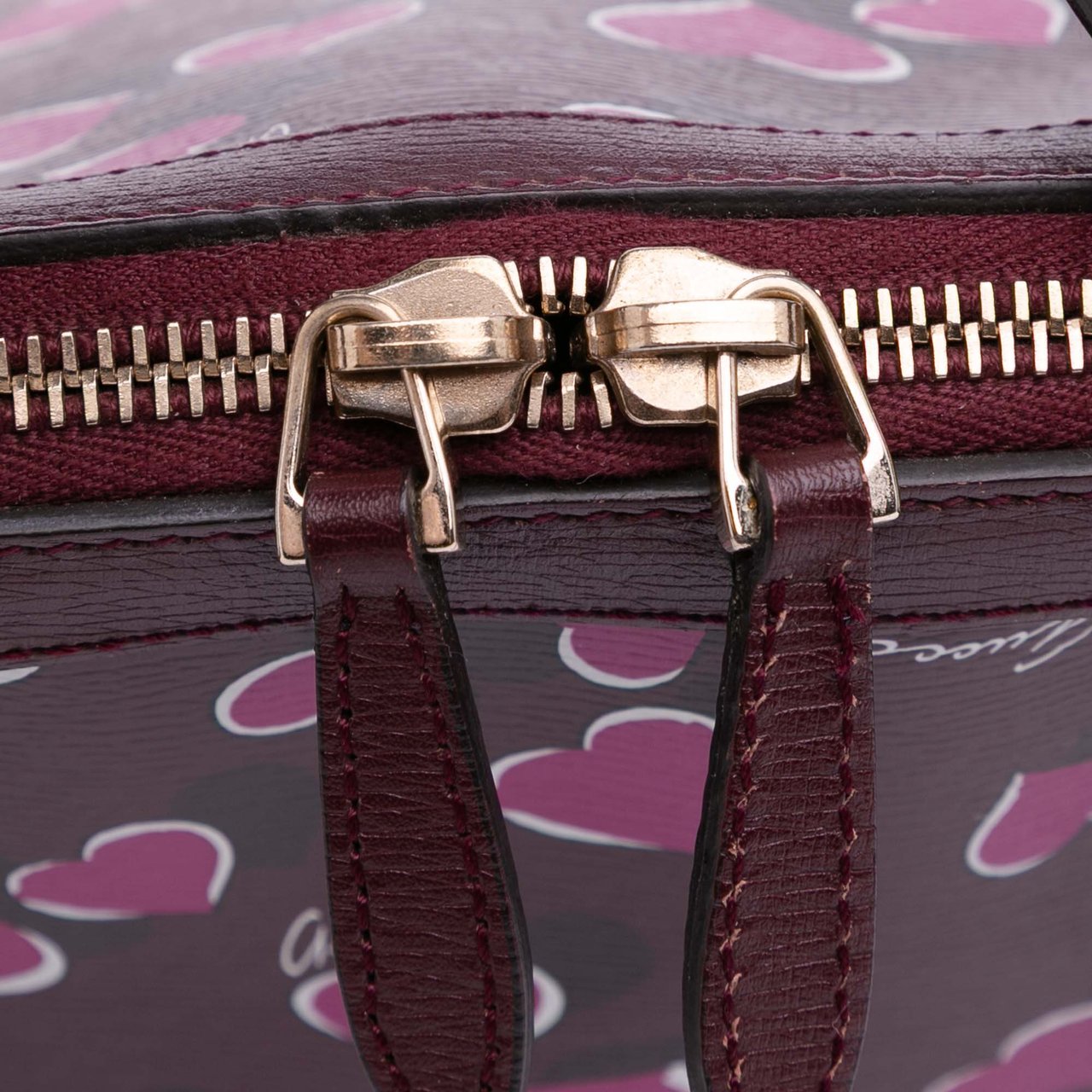 Gucci Small Leather Heartbeat Nice Dome Satchel Rood