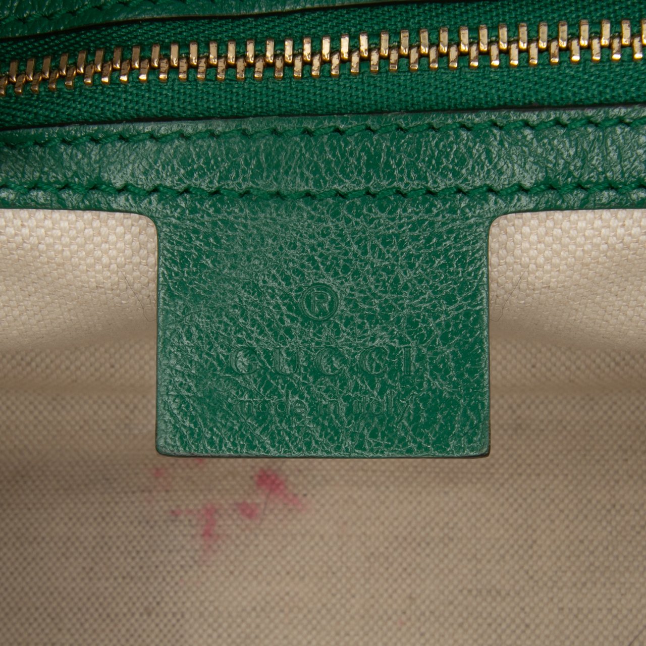 Gucci Small GG Marmont Matelasse Leather Torchon Flap Crossbody Groen
