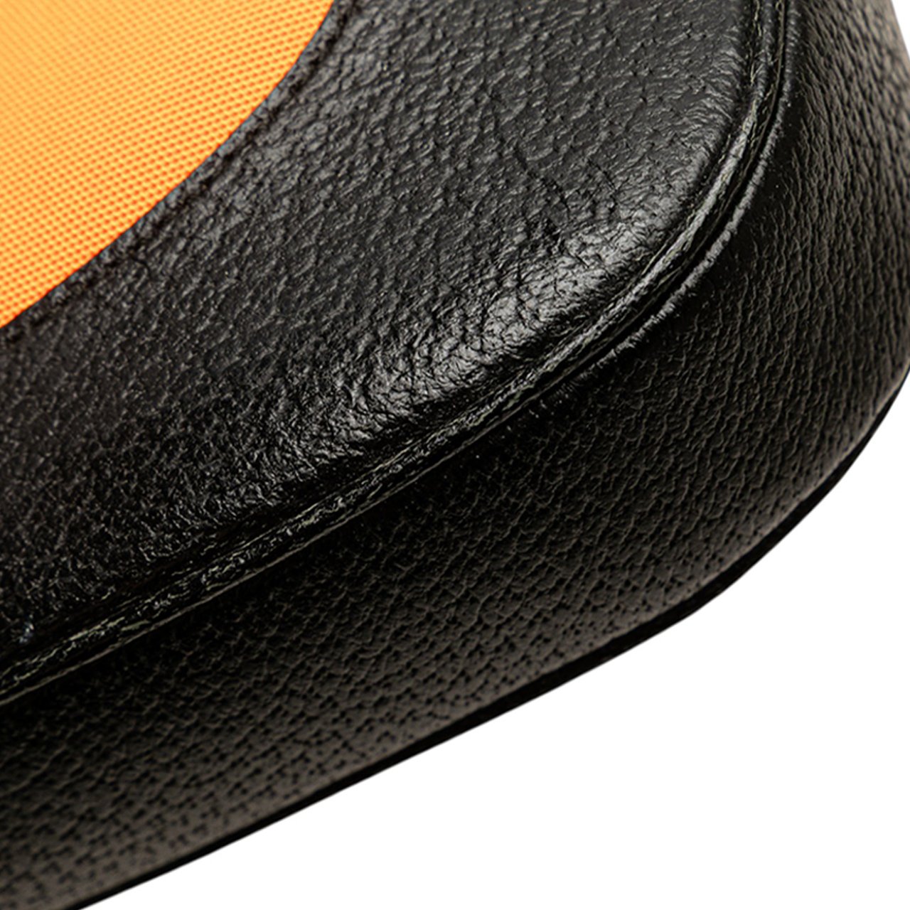 Gucci Nylon Jackie Shoulder Bag Oranje