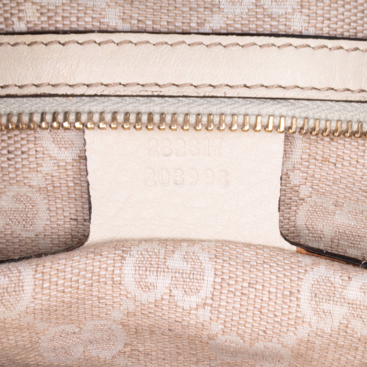 Gucci Medium Leather Bamboo Diana Tote Wit