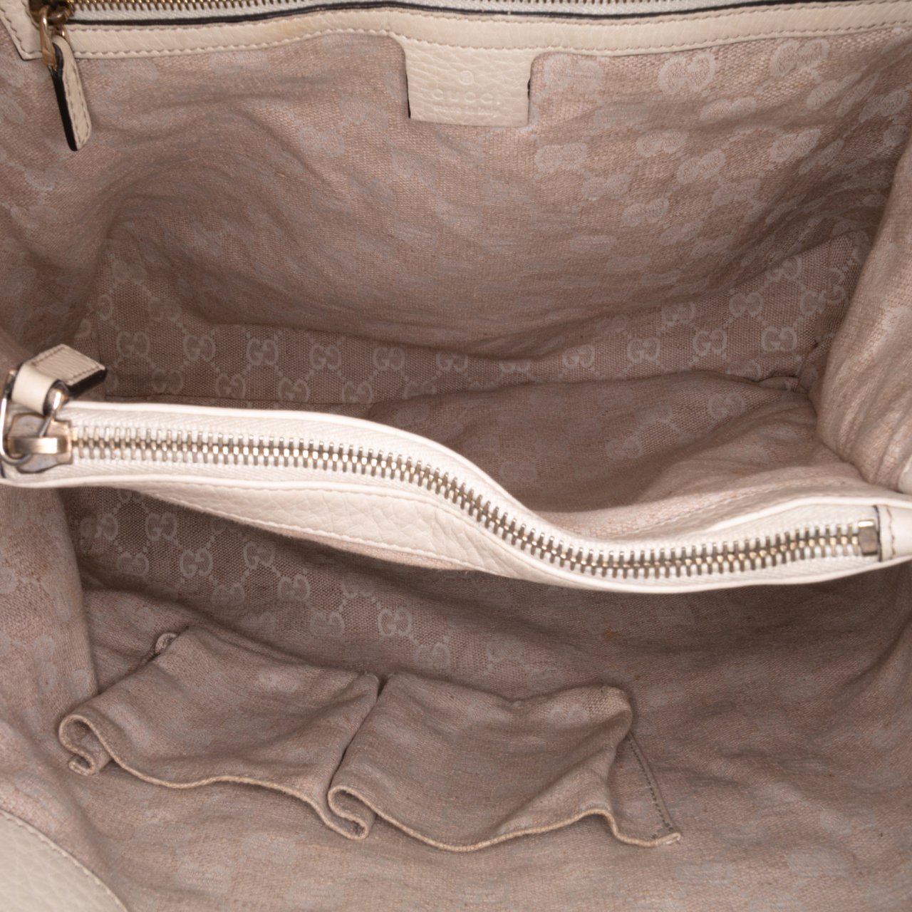 Gucci Medium Leather Bamboo Diana Tote Wit