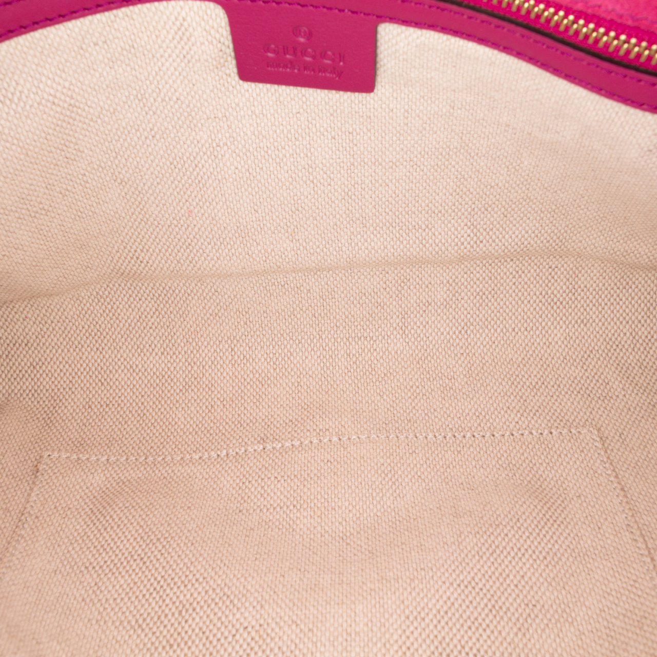Gucci Soft Patent Soho Disco Clutch Roze