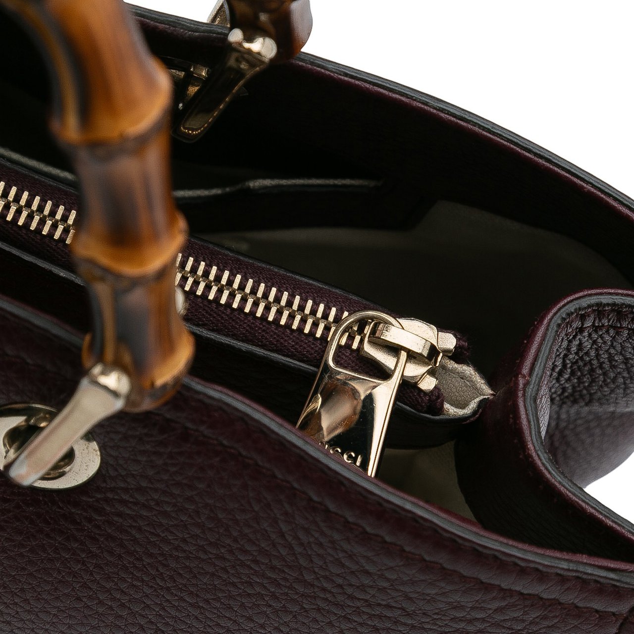 Gucci Medium Calfskin Bamboo Shopper Satchel Rood