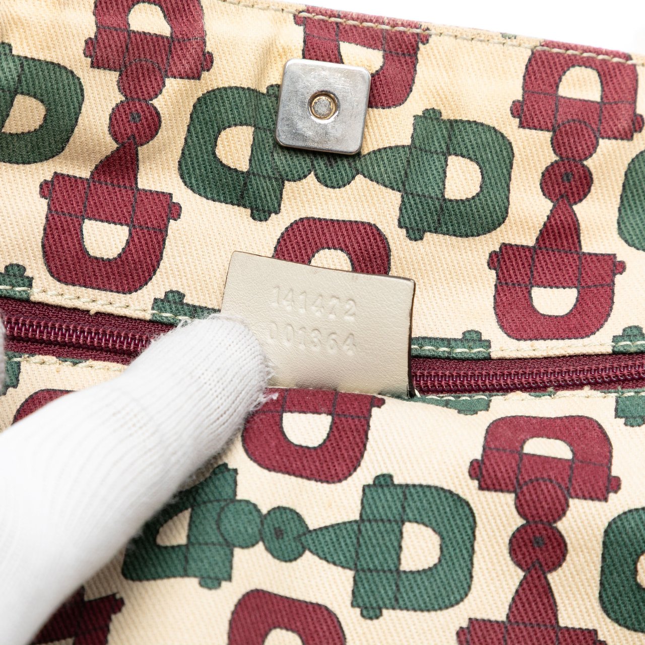 Gucci Guccissima Abbey D Ring Tote Wit