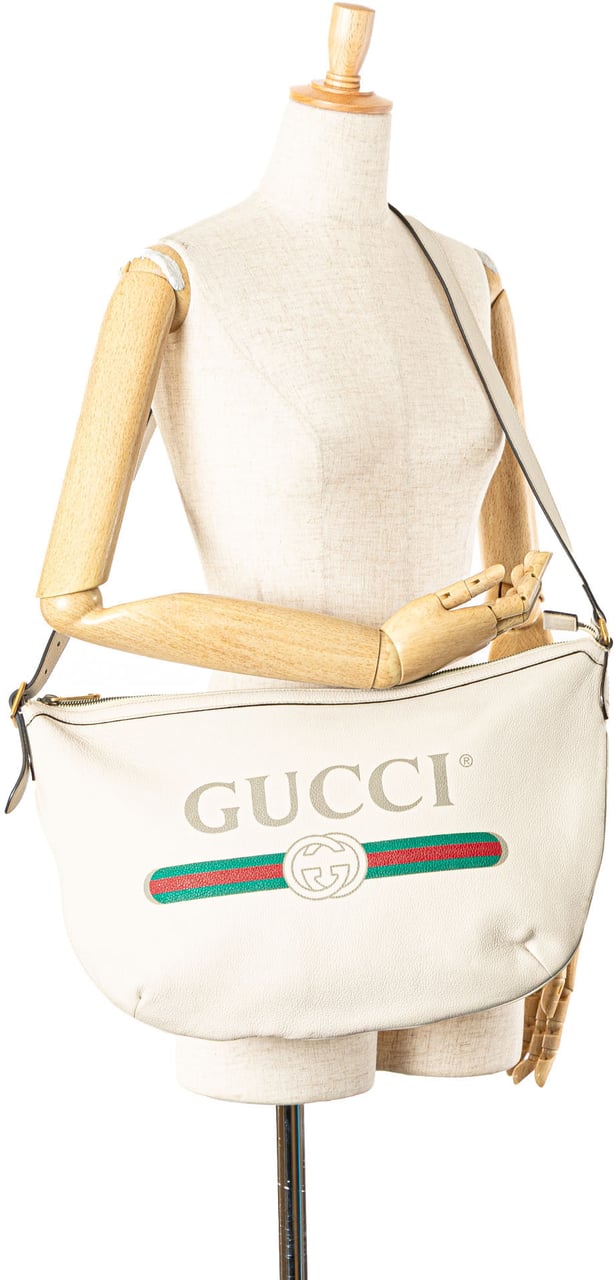 Gucci Leather Logo Half Moon Crossbody Wit