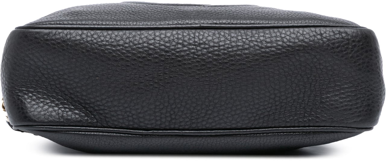 Gucci Pebbled Leather Soho Chain Zip Shoulder Bag Zwart