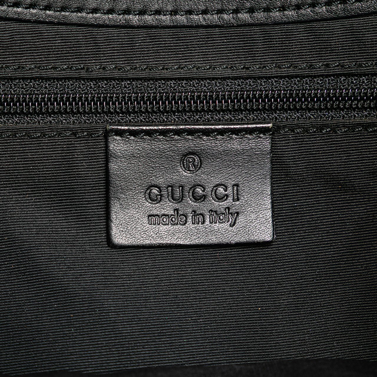 Gucci GG Denim Jackie Shoulder Bag Zwart