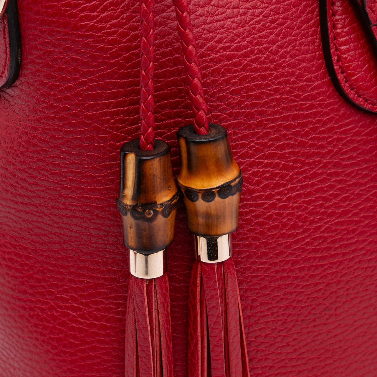 Gucci Leather Bamboo Tassel Satchel Rood