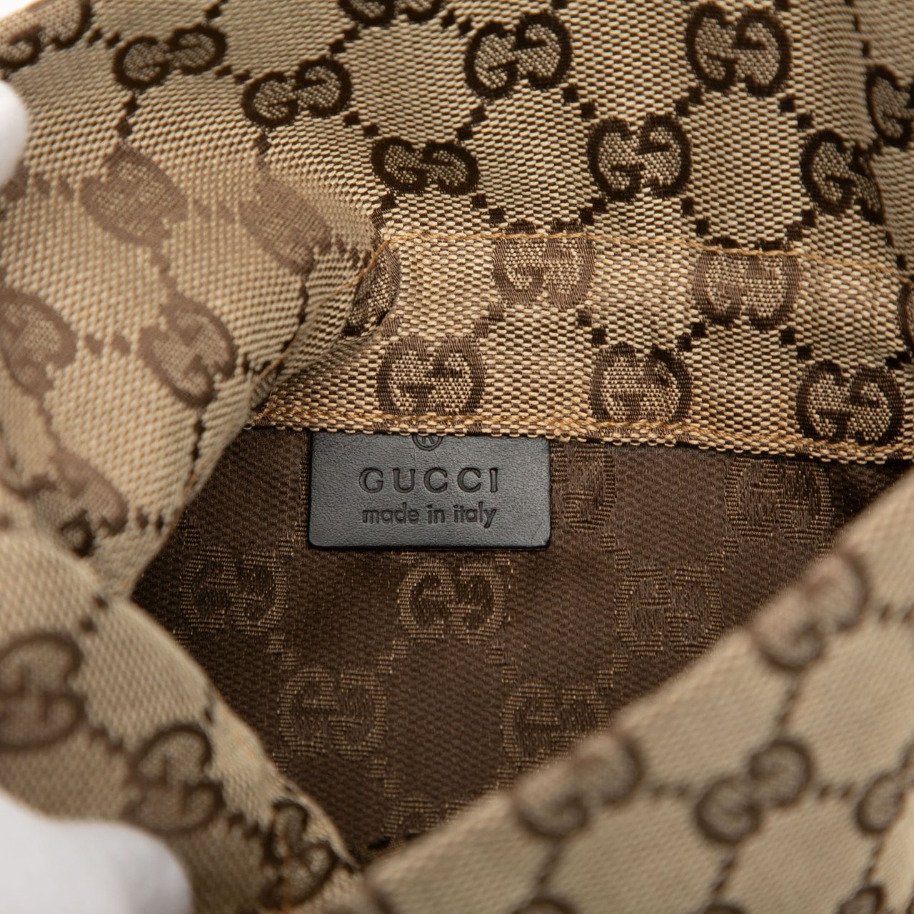 Gucci GG Canvas Drawstring Pouch Bruin