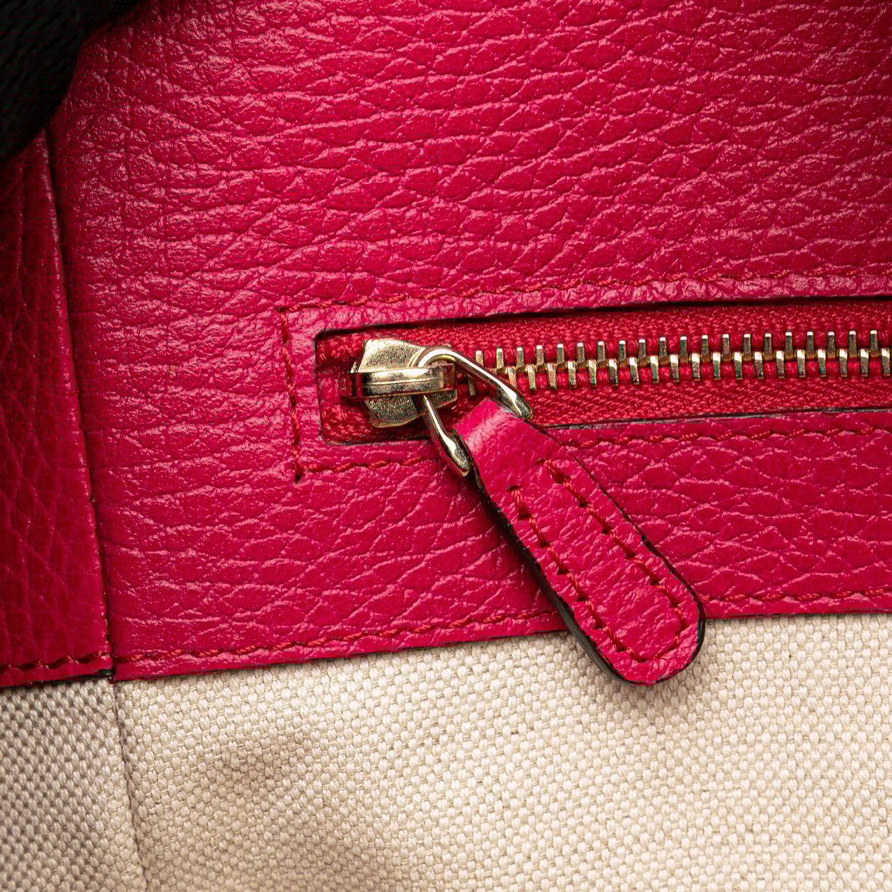 Gucci Medium Dollar Calfskin Swing Tote Roze