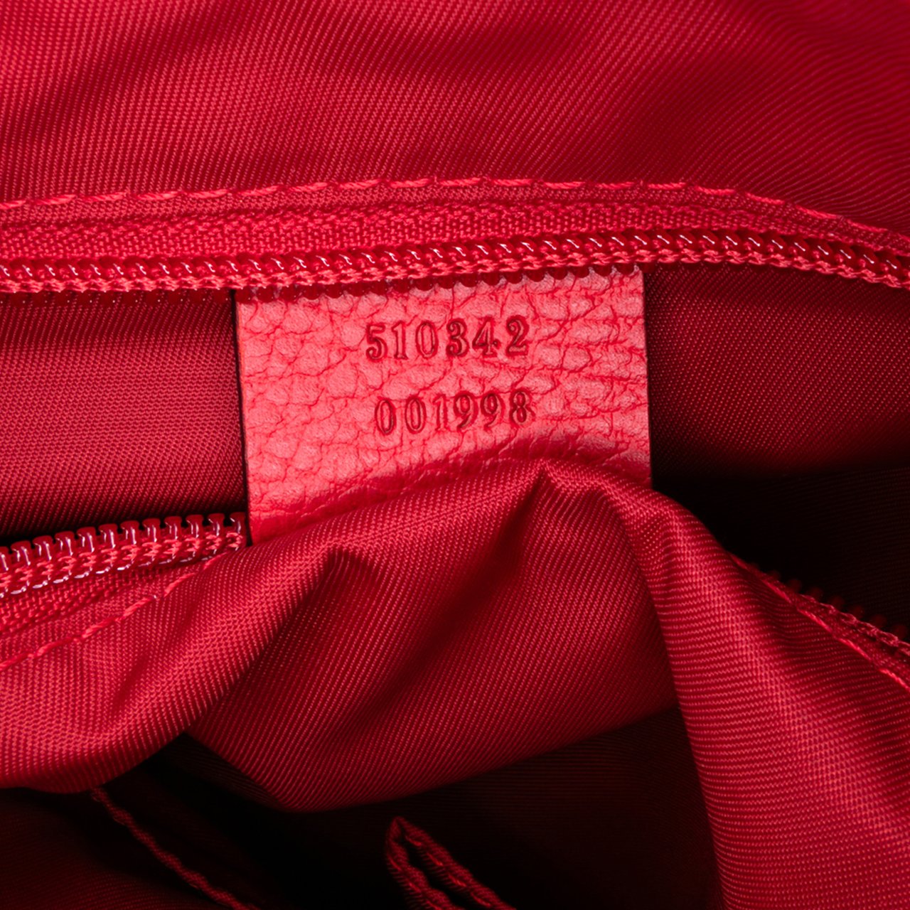 Gucci GG Nylon Flat Messenger Bag Rood